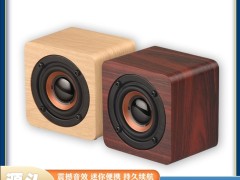 雷公主蓝牙音响工厂生产车间